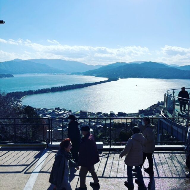 こんにちは😃
イワタグループです！👏

年が明けて早くも1週間経ちましたね😤
3連休だったこともあり、京都の天橋立へ行ってきました🚗
大寒波襲来の前に奇跡的に暖かい日だったので今年はラッキーな一年になりそうです🥳笑

2日目には清水寺と八坂神社にも行き、イワタグループの発展と皆様のご多幸もお祈りしてきました⛩️
まだまだ寒い日も続きますが、寒さに負けず仕事に励んでいきたいと思います💪

そんなイワタグループでは大物、小物、アルミ、鋳物となんでも加工します！
もし、お困りごとがあればイワタにお声がけ下さいませ🙌プラスチックの加工も手がけております！機械加工の事ならイワタにお任せを！👐

また営業マン、製造マンも募集してますので、気になりましたら是非お声がけ下さい🥺

#instamachinist
#名古屋
#機械要素技術展
#ものづくりワールド
#機械部品
#金属加工
#製缶部品
#大物製缶
#愛知
#東海
#関東
#神奈川県
#マシニング
#機械加工
#町工場
#下町ロケット
#世田谷ベース
#筋トレ
#魂
#鋳物加工
#フライス加工
#プラスチック加工
#人材募集